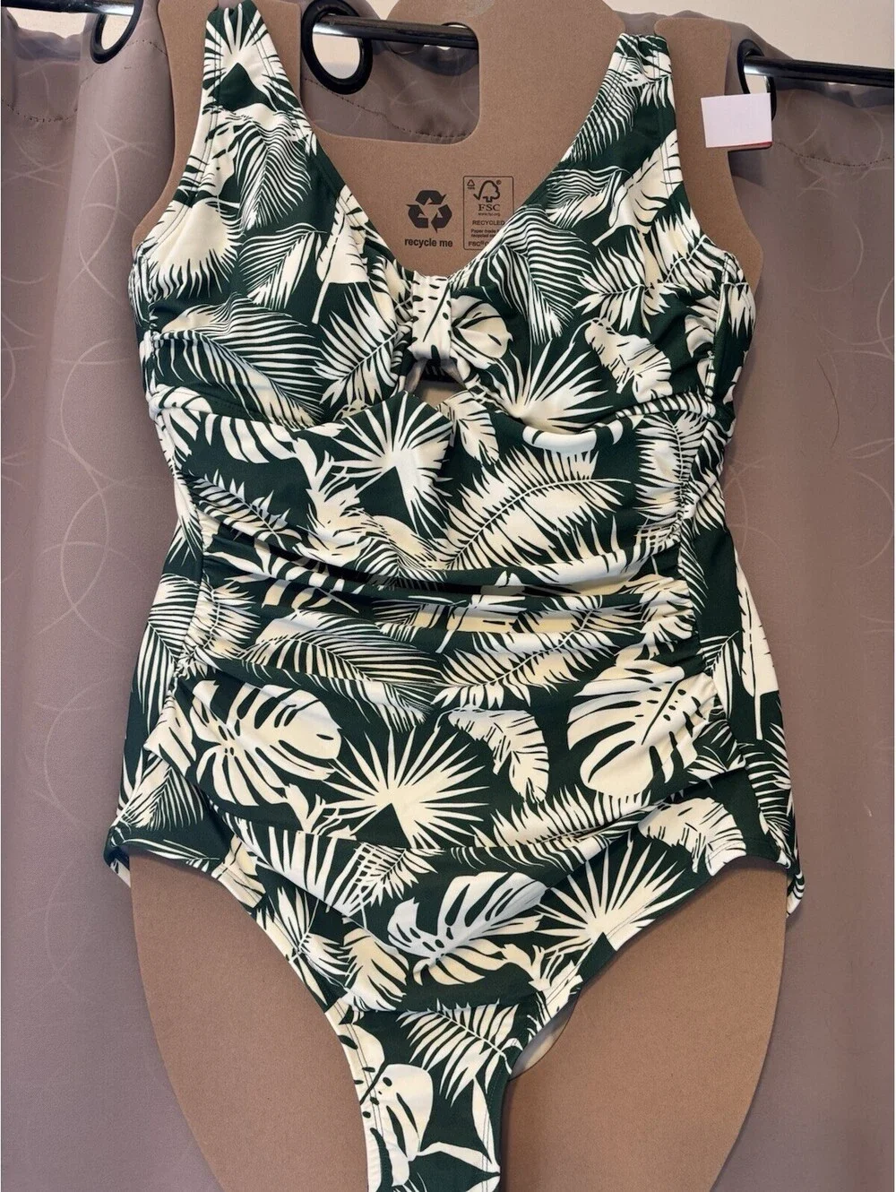 Shade And Shore 1 Piece Floral Swimsuit Size 17